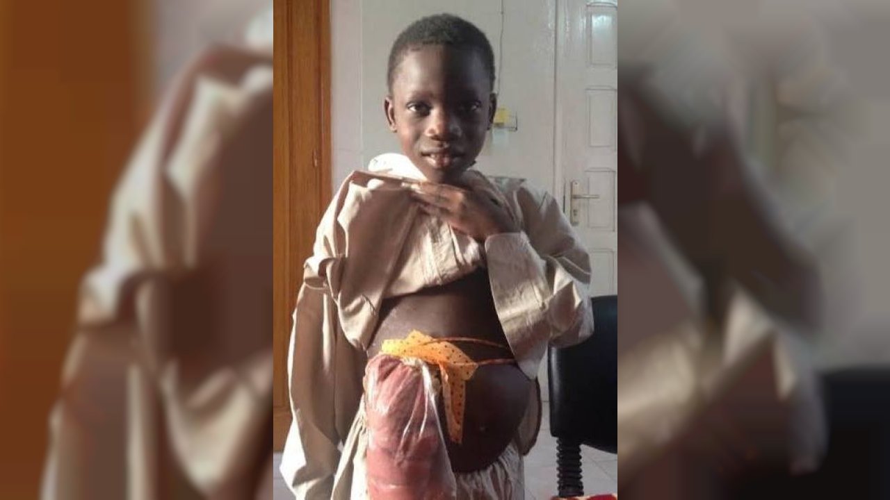 aidé le jeune abou